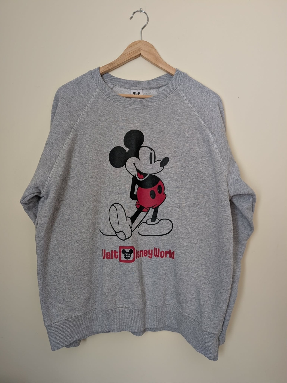 Disney Grey Crewneck Sweatshirt with Classic Mickey Graphic, size L